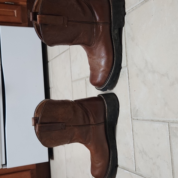 Women's Ariat Leather Western Short Boots Rubber Sole 10 - Picture 6 of 8